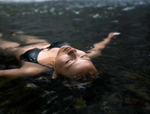 Sanjarica plivanja – Tumačenje simboličnih snova u vodi